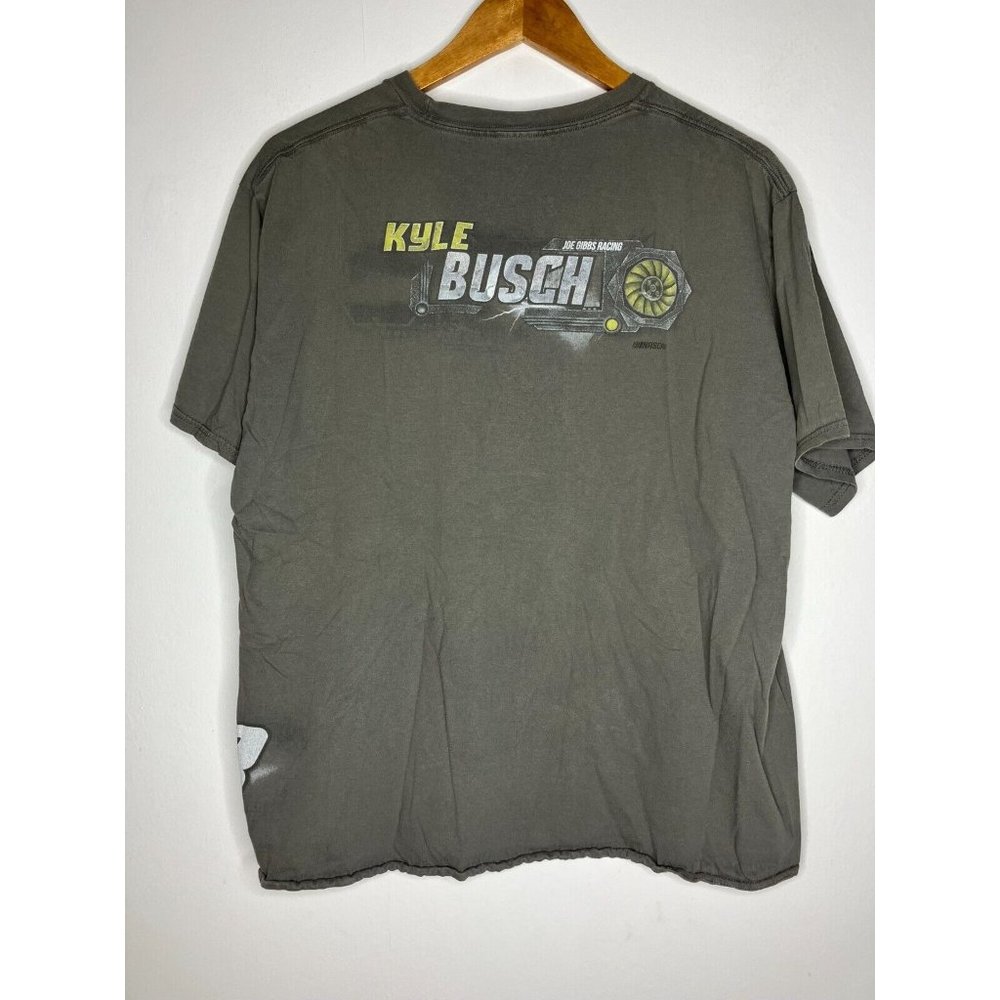 Kyle Busch M&M's Nascar Racing Men's XL Distressed T-Shirt - Picture 8 of 11